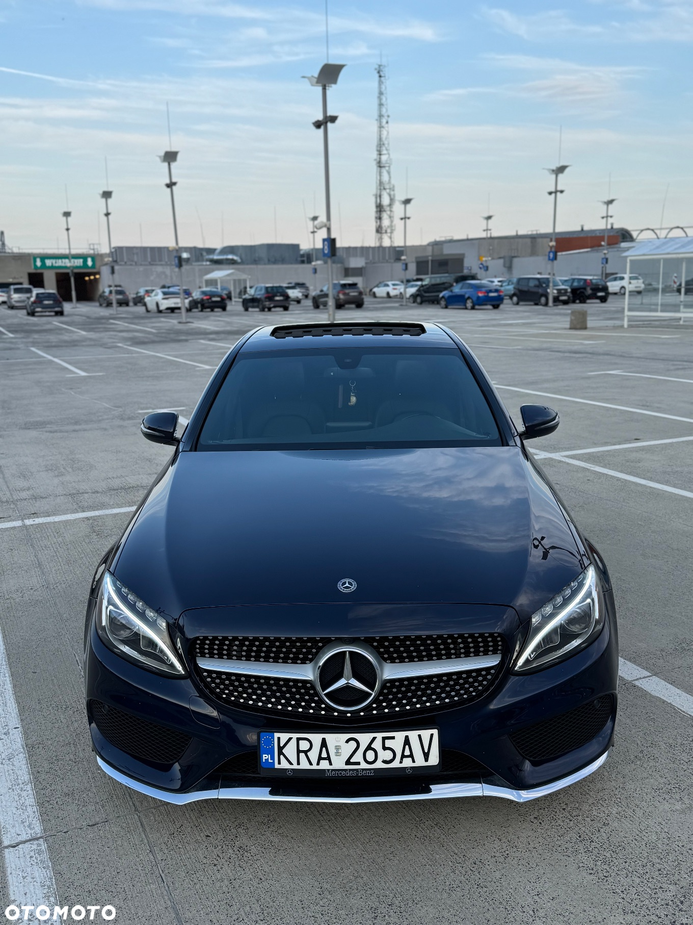 Mercedes-Benz Klasa C 300 T 9G-TRONIC AMG Line - 8