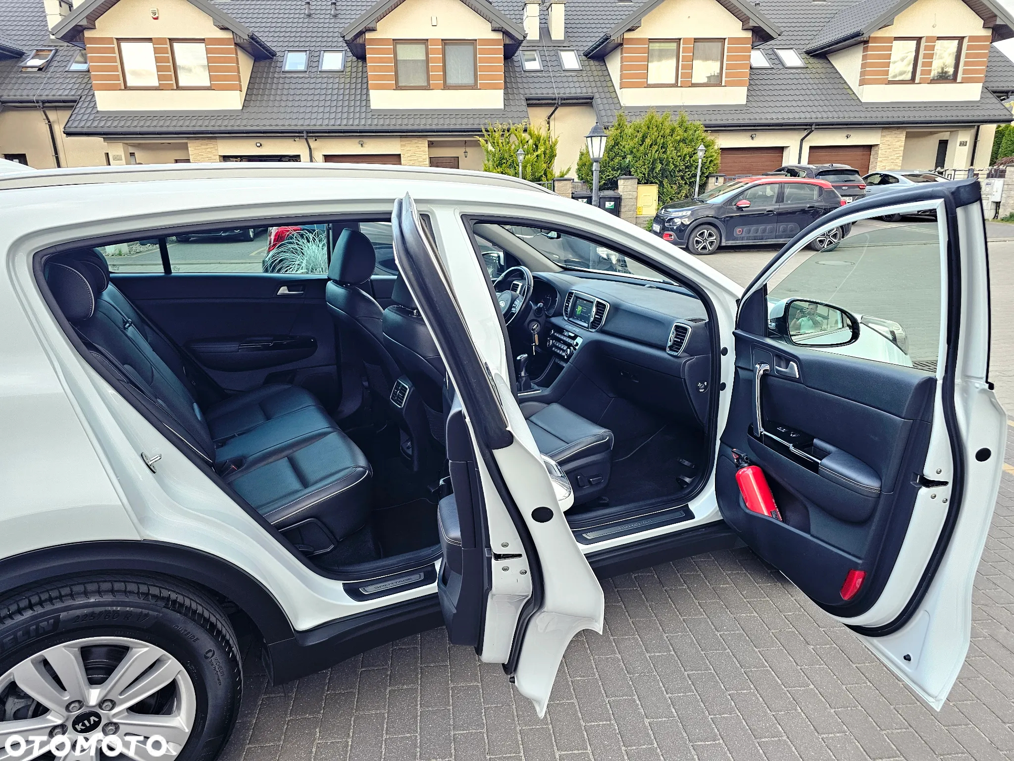 Kia Sportage 1.7 CRDI Business Line 2WD - 12