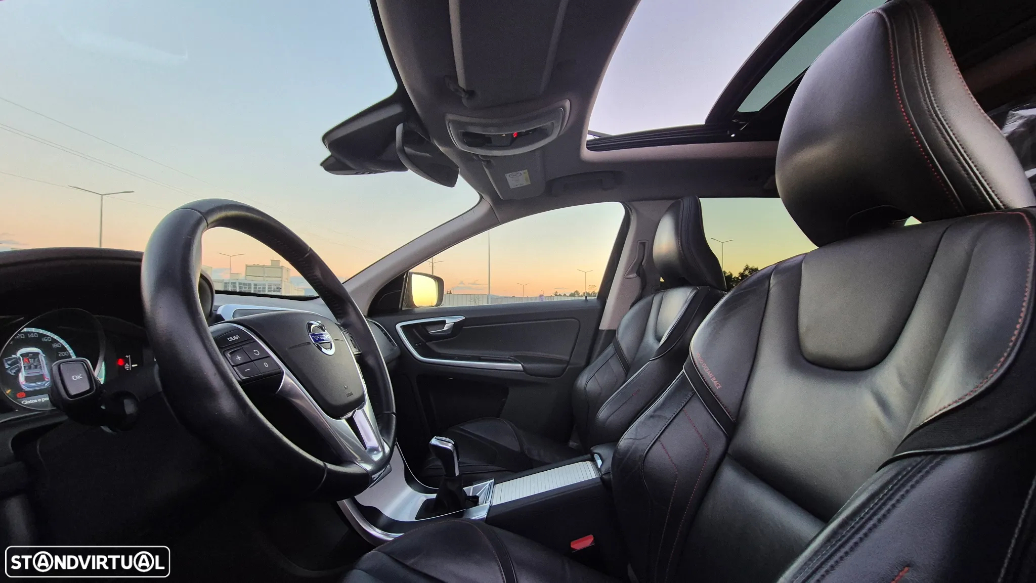 Volvo XC 60 2.0 D4 VOR - 26