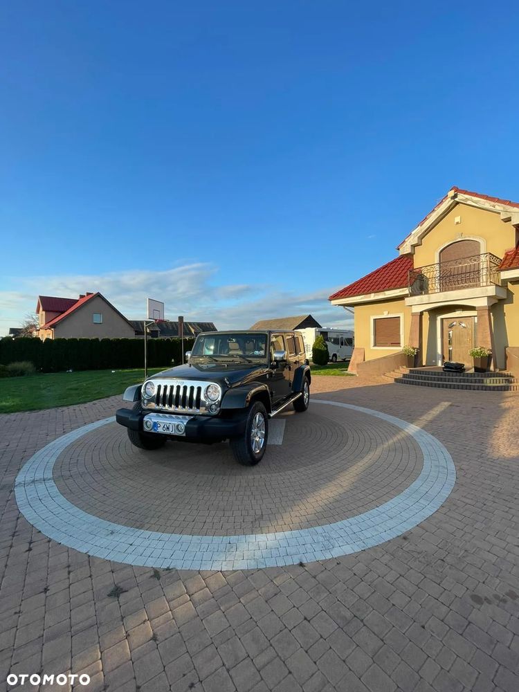 Jeep Wrangler Unlimited 3.6 Automatik Sahara - 13
