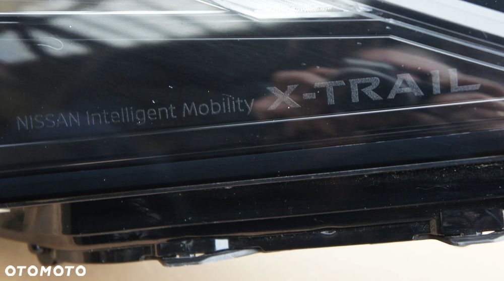 LEWY LED ŚWIATŁO DRL KIERUNKOWSKAZ NISSAN X-TRAIL T33 X TRAIL T33 - 3