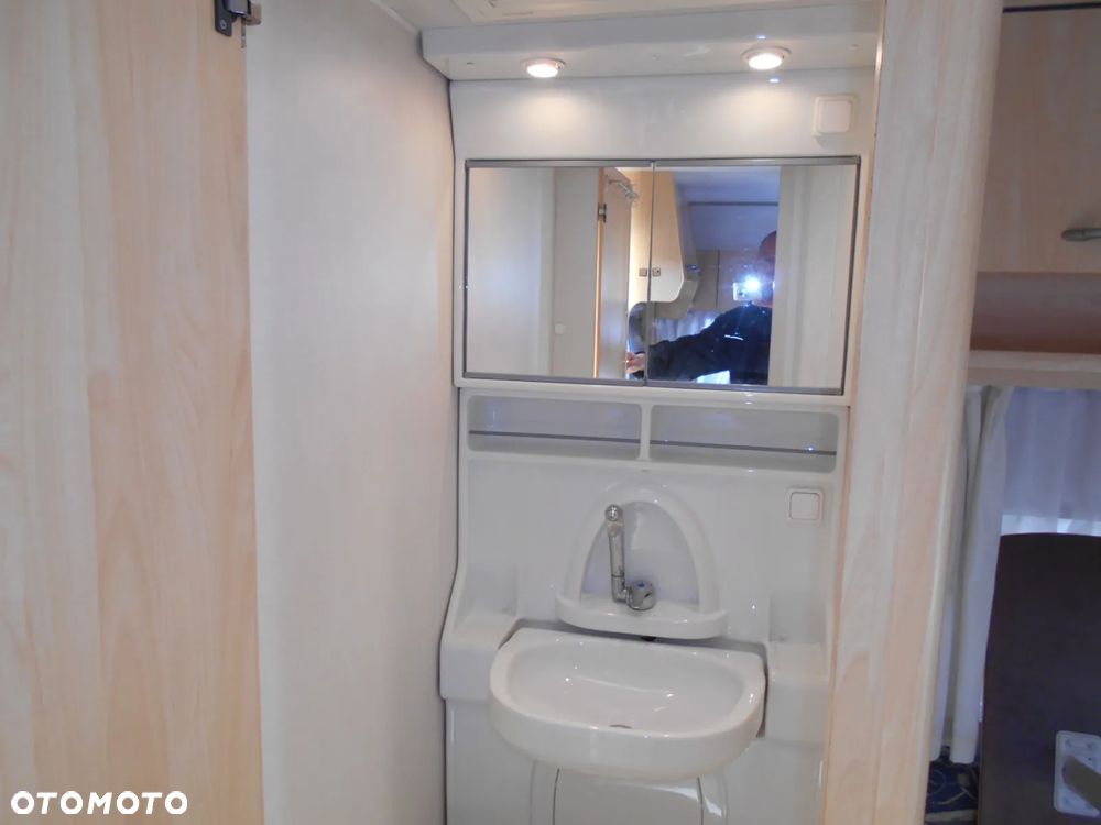 Beyerland SPRINTER 390 D - 9