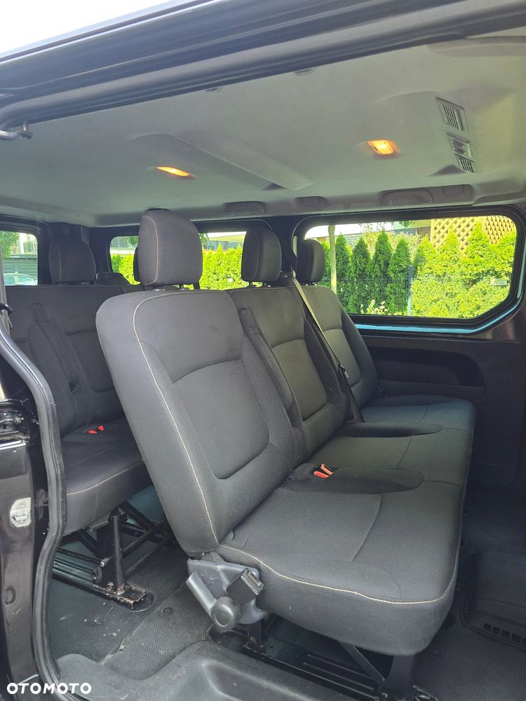 Renault Trafic - 12