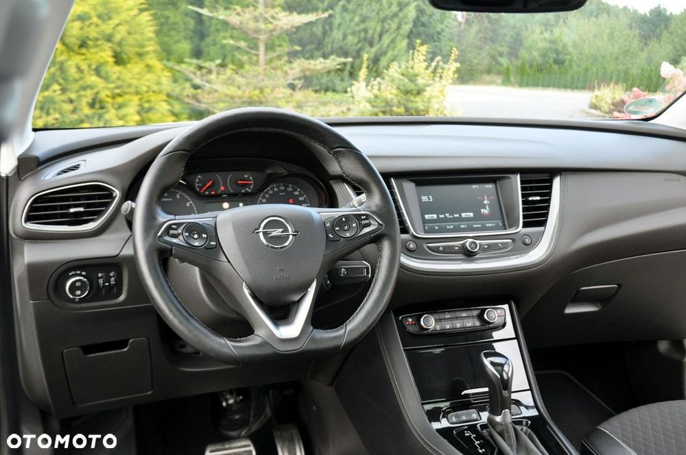 Opel Grandland X - 30