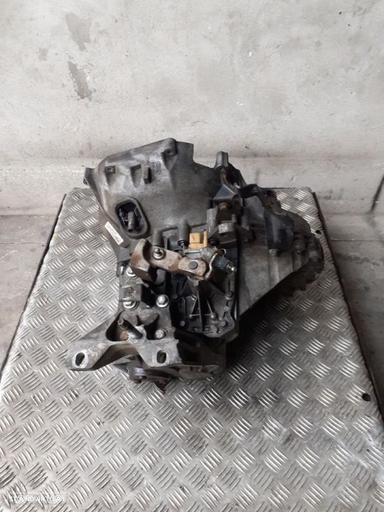 Caixa de velocidades Ford Transit 2.2Tdci Ref: 6C1R 7002 AA - 19