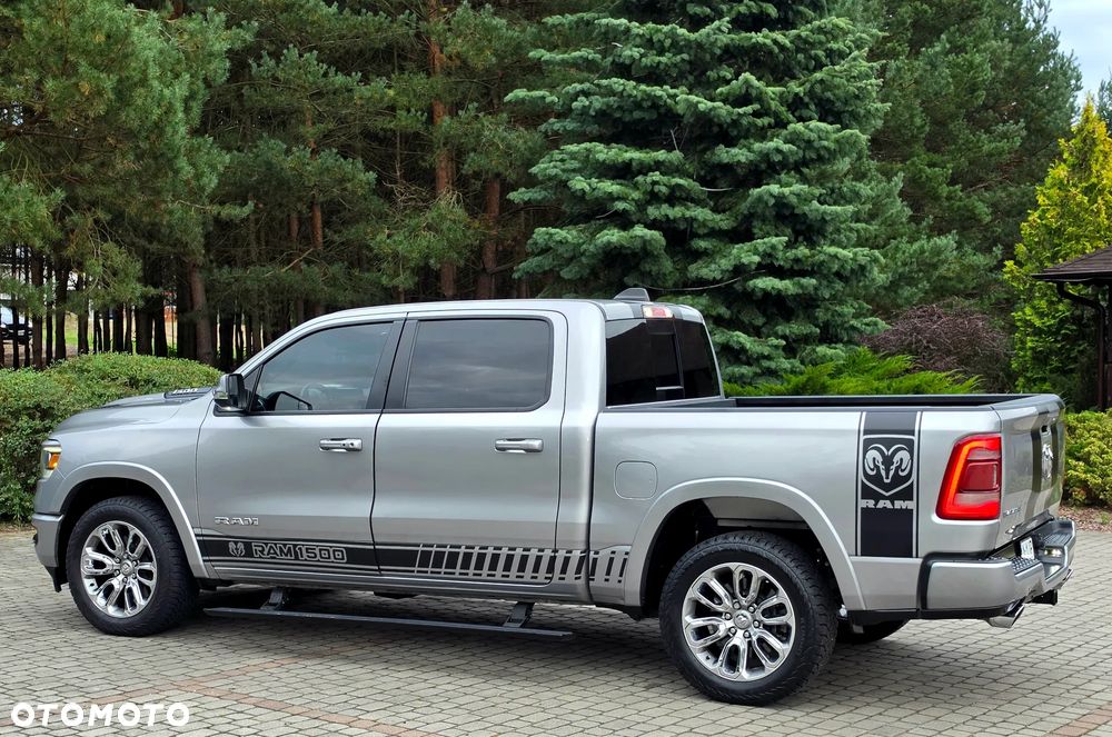 RAM 1500 - 18