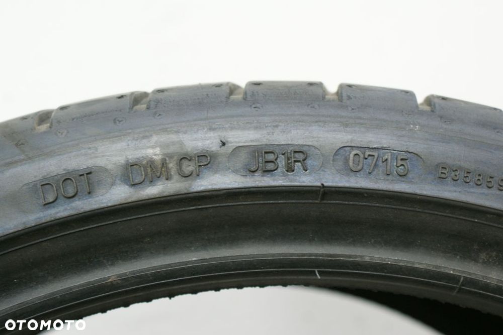 235/30R19 DUNLOP SPORT MAXX RT , 7mm . - 5