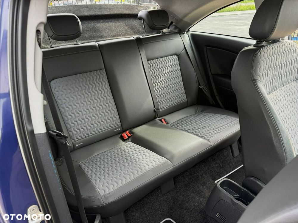 Opel Corsa 1.4 16V Cosmo - 20