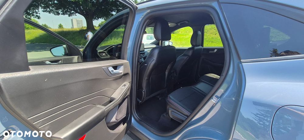 Ford Kuga 2.5 FHEV AWD ST-Line - 19