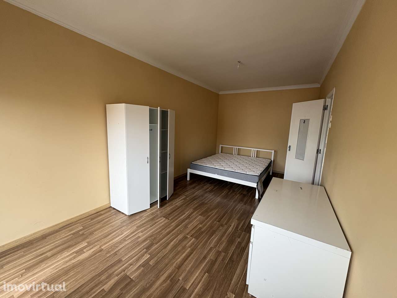 Quarto Duplo mobilado em Setúbal - Grande imagem: 2/13