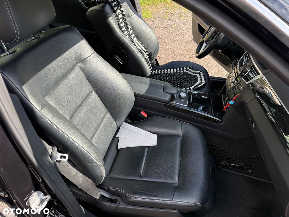 Mercedes-Benz Klasa E 220 BlueTEC 7G-TRONIC Avantgarde - 26