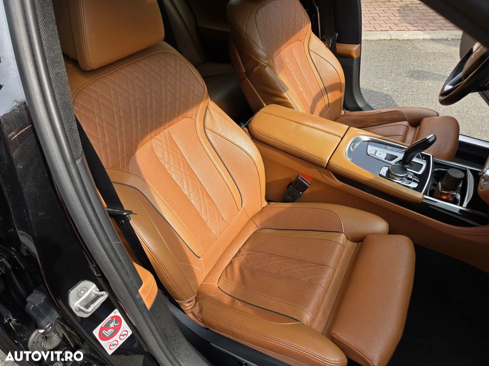BMW Seria 7 740Ld xDrive - 17