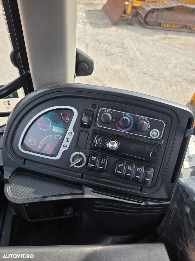 JCB 4cx powershift full buldoexcavator excavator compact buldo - 12