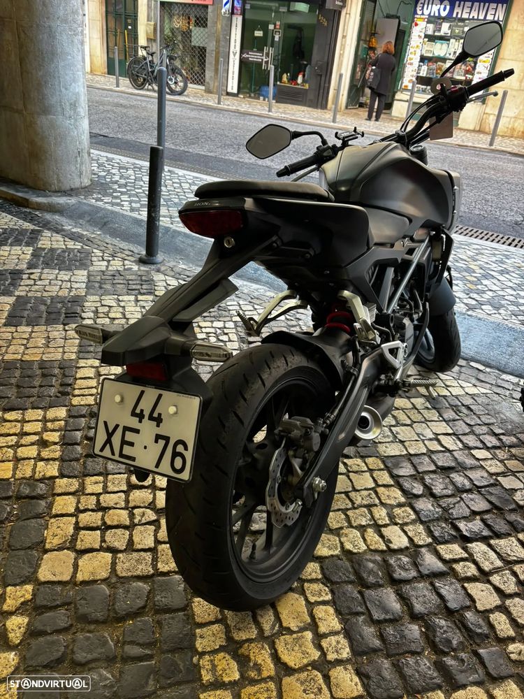 Honda CBR - 6