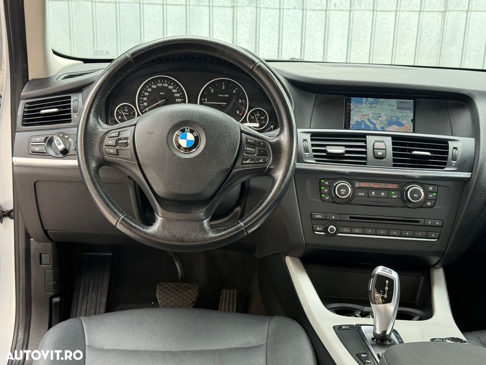 BMW X3 xDrive20d Aut. - 9