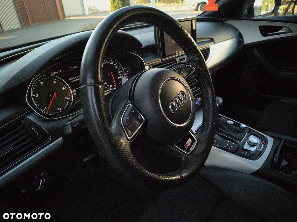 Audi A6 Avant 2.0 TDI Ultra S tronic - 15