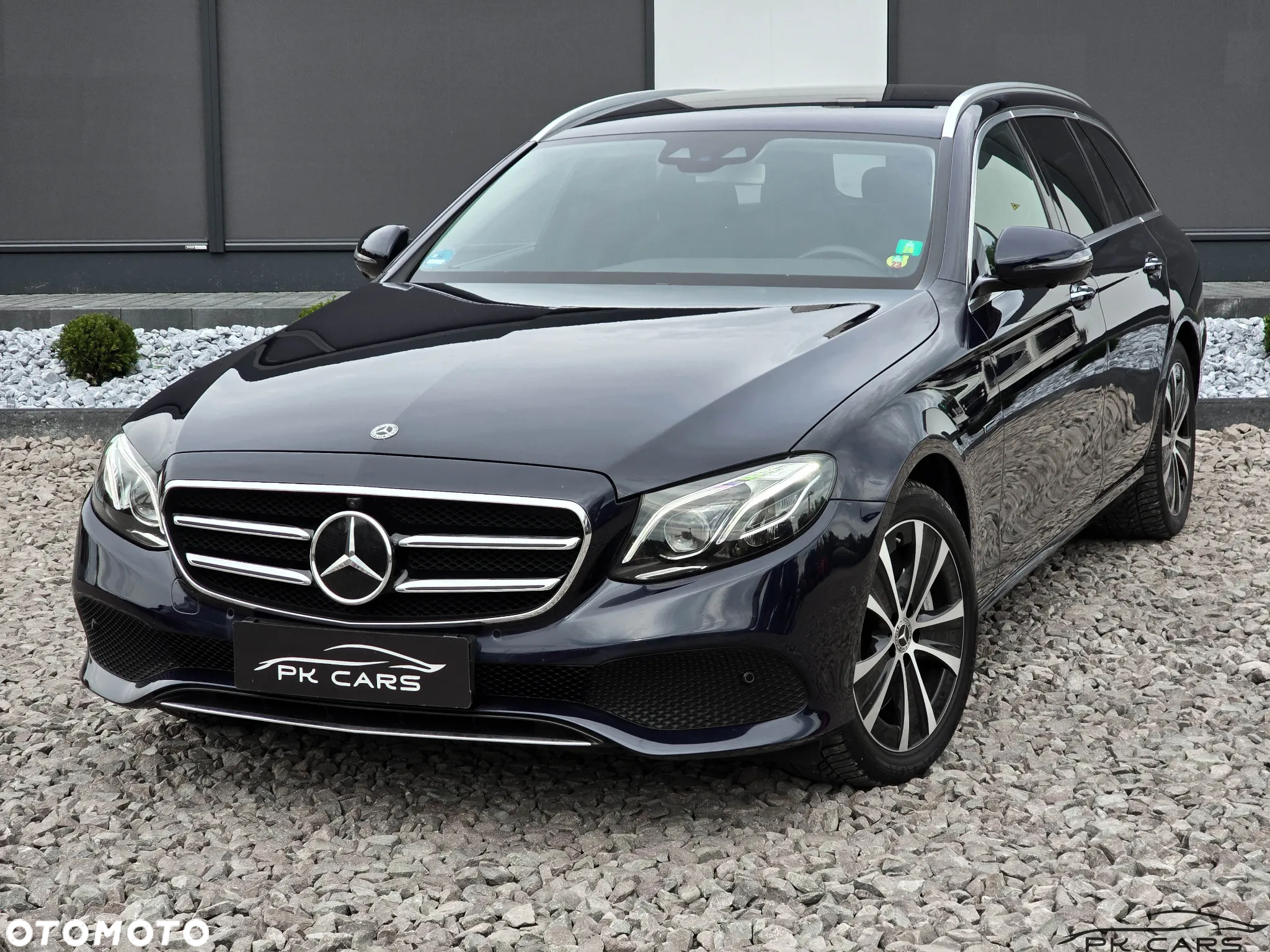 Mercedes-Benz Klasa E - 2