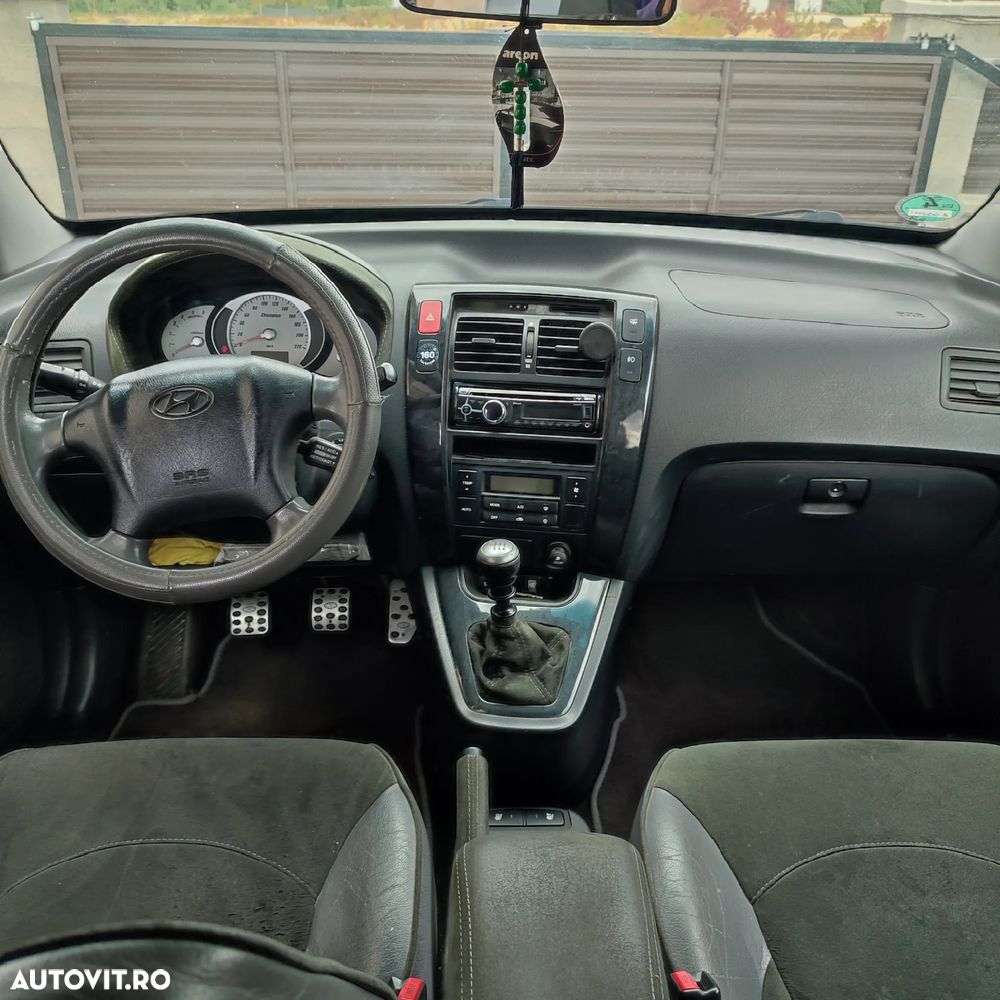 Hyundai Tucson - 8