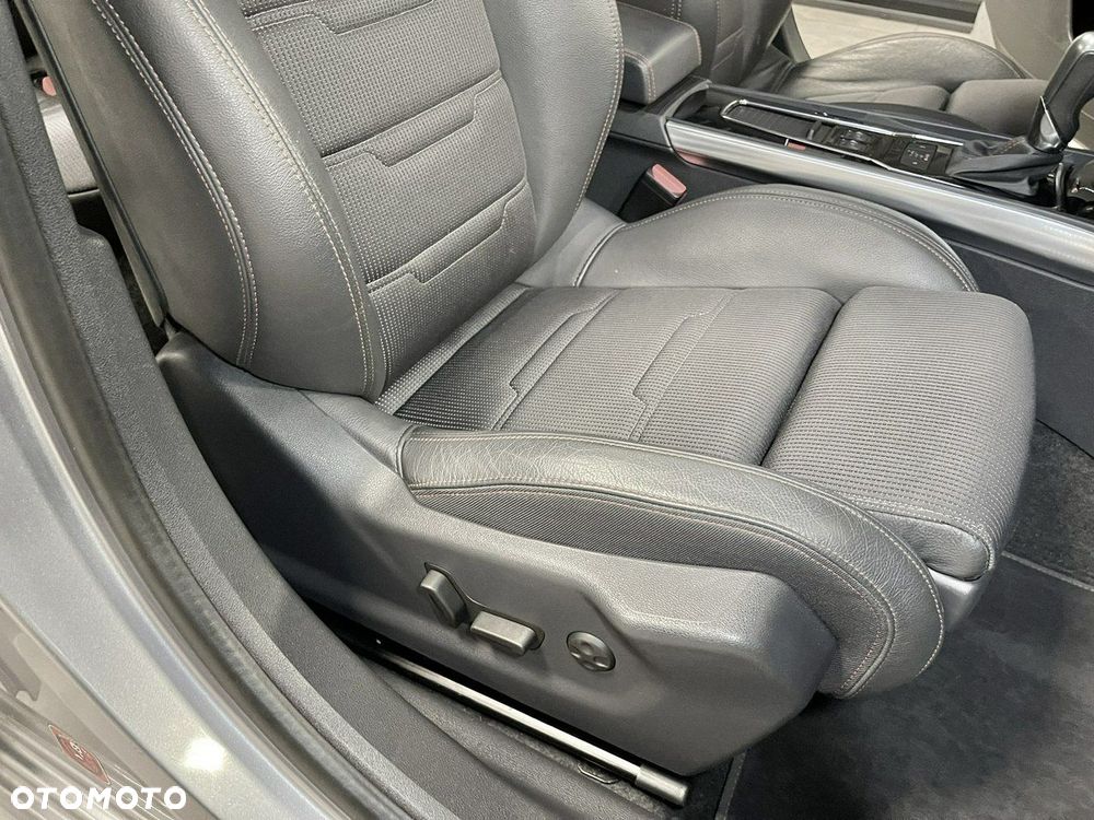 Peugeot 508 SW BlueHDi 180 EAT6 Stop&Start GT - 39