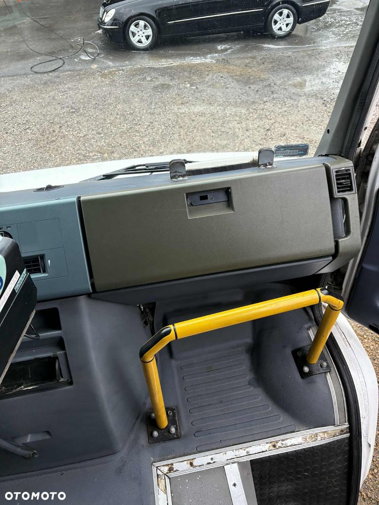 Mercedes-Benz Vario 814 - 6