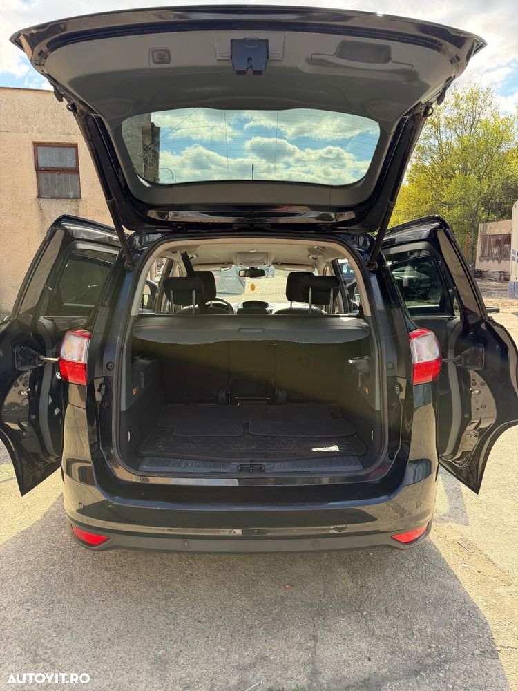 Ford Grand C-Max 2.0 TDCi Titanium - 9