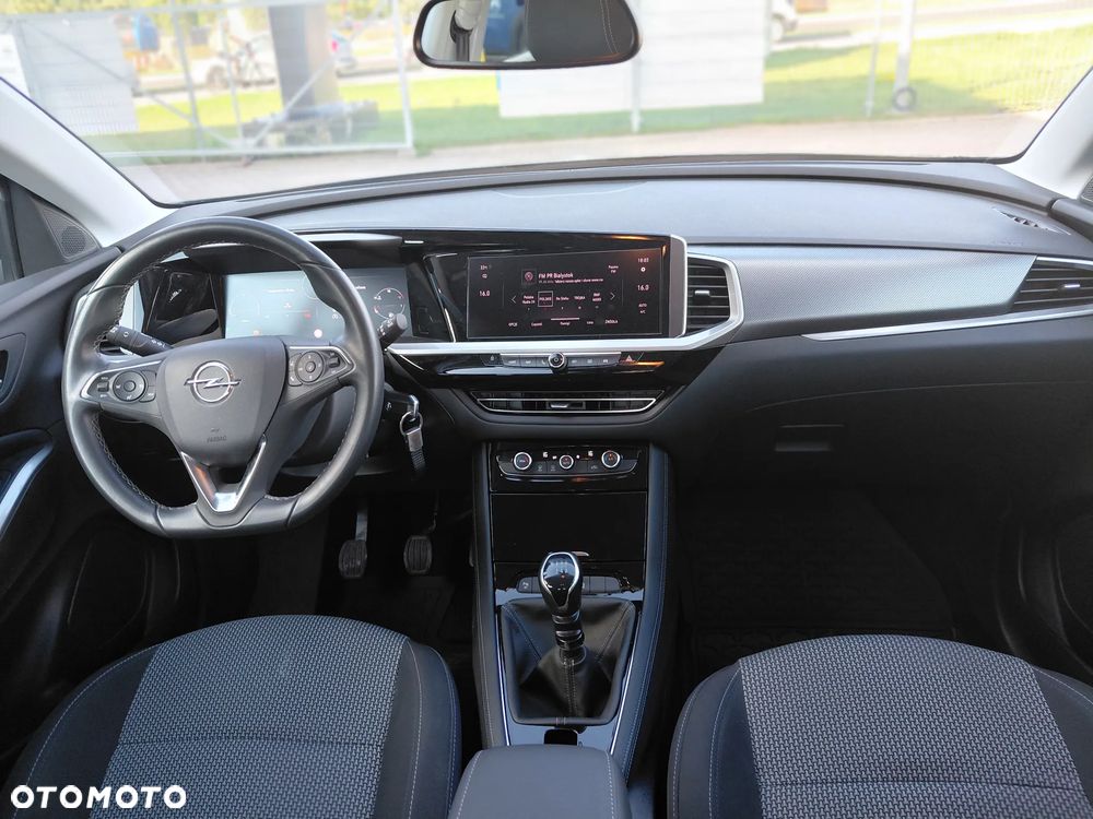 Opel Grandland X - 11