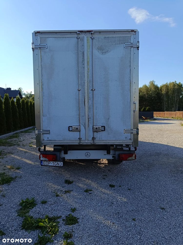 Mercedes-Benz Sprinter - 5