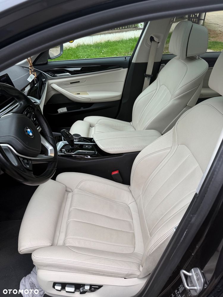 BMW Seria 5 - 17