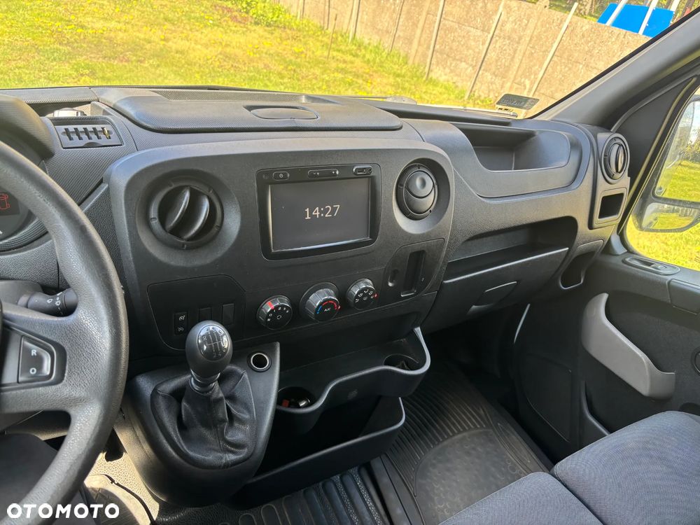 Renault master - 12