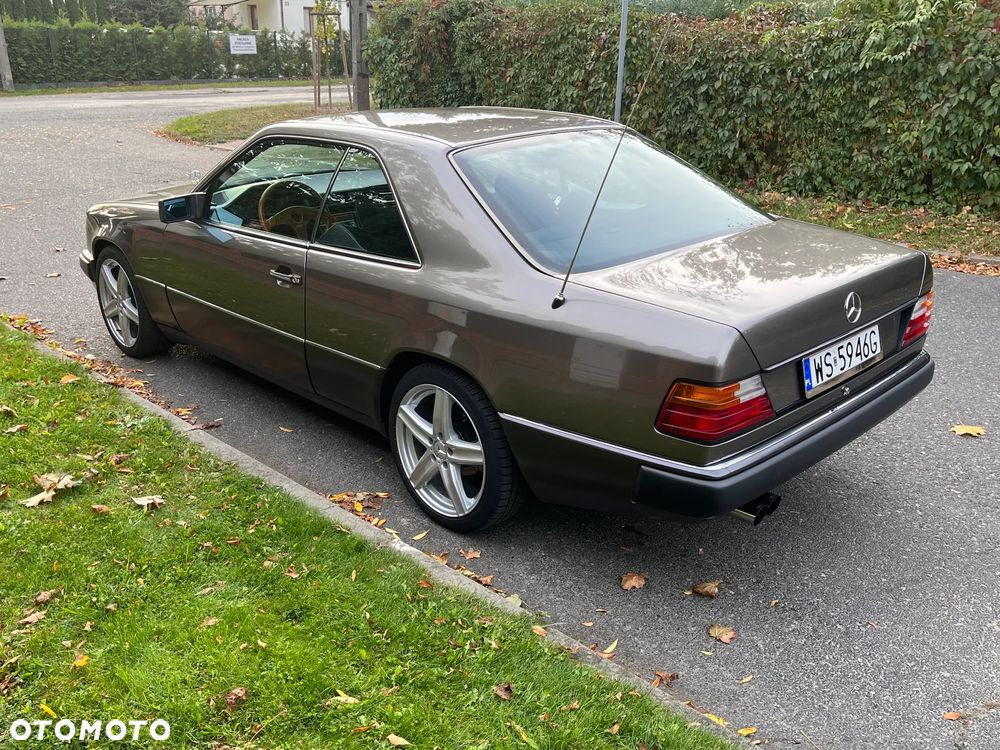 Mercedes-Benz W124 (1984-1993) - 4