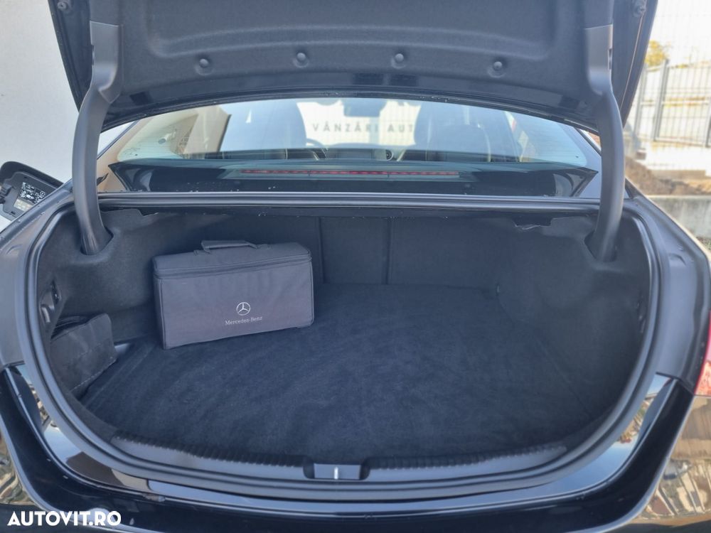 Mercedes-Benz C 300 e 9G-TRONIC Exclusive - 11