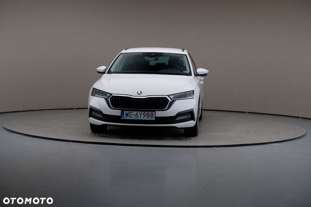 Skoda Octavia - 3