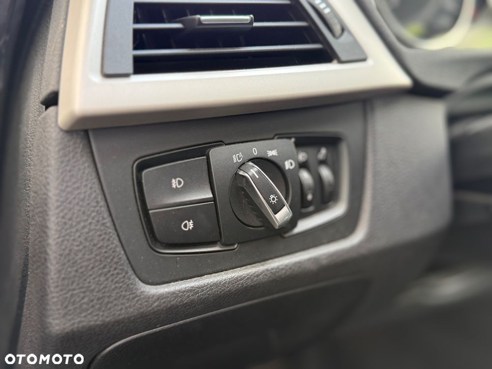 BMW Seria 3 316d - 26