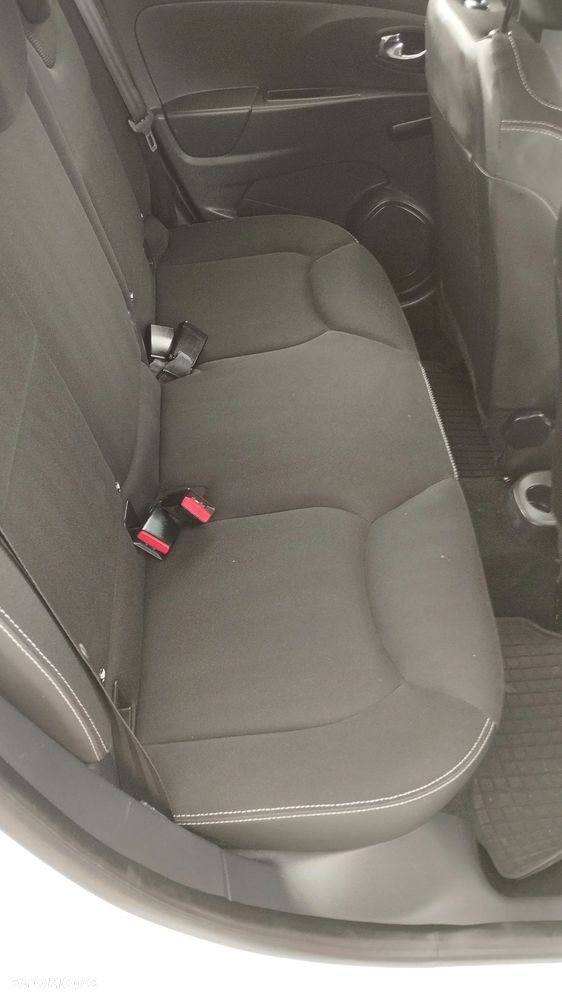 Renault Clio 1.2 16V Dynamique - 12