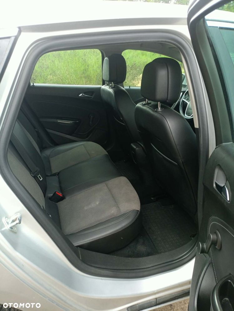 Opel Astra 1.6 Cosmo - 8