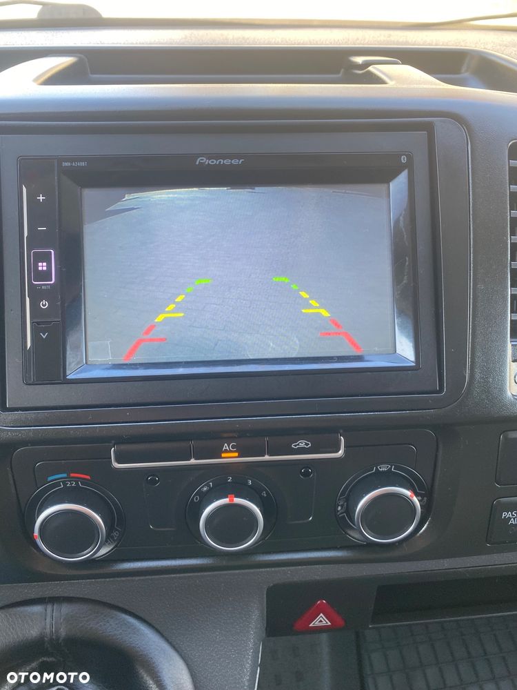 Volkswagen Transporter T5 - 14