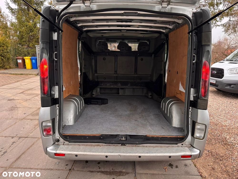 Opel VIVARO BRYGADÓWKA 6 MIEJSC KLIMATYZACJA - 17