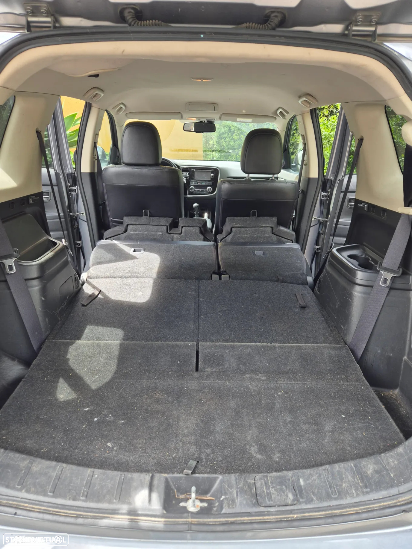 Mitsubishi Outlander 2.2 DI-D Intense - 7
