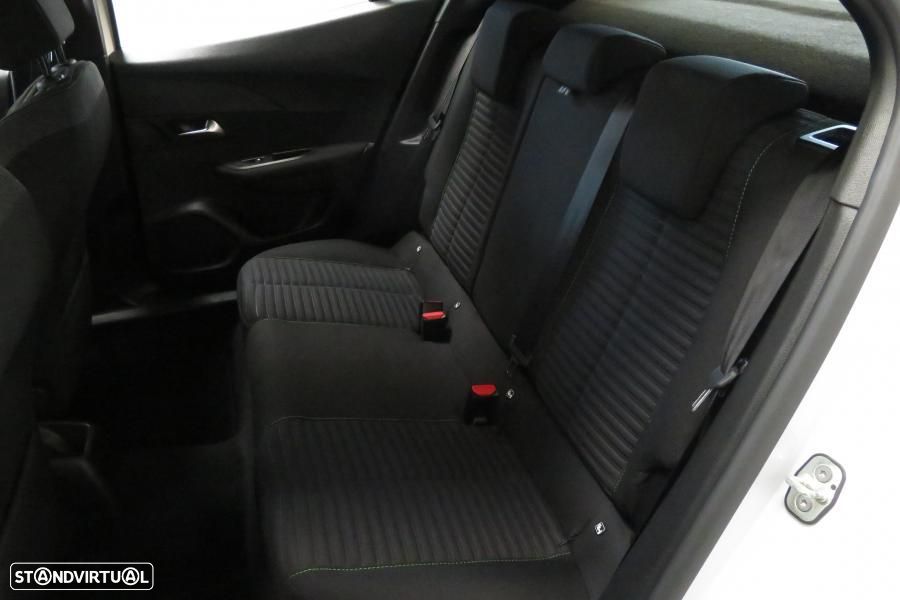 Peugeot 2008 1.2 PureTech Active Pack - 17
