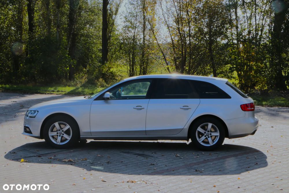 Audi A4 Avant 2.0 TDI - 11