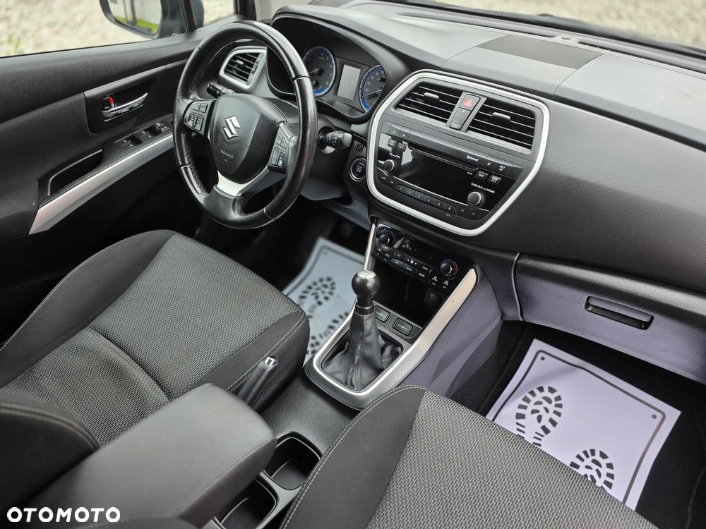 Suzuki SX4 S-Cross - 25