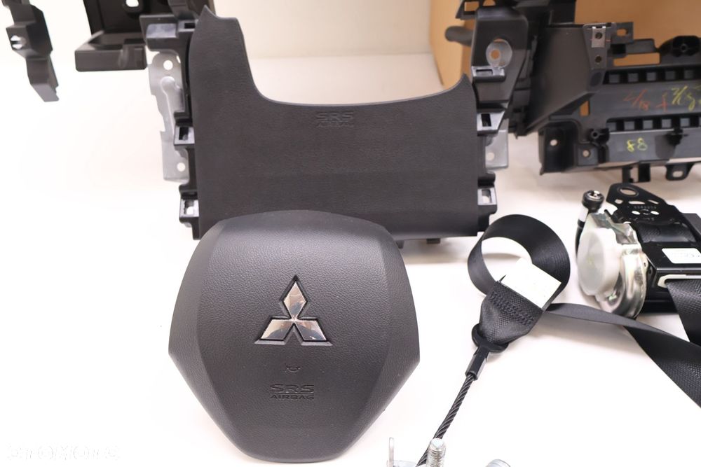 MITSUBISHI ECLIPSE CROSS DESKA ROZDZIELCZA ZESTAW AIRBAG - 8