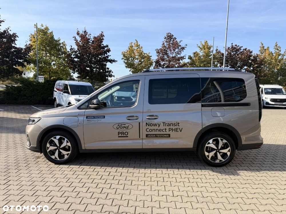 Ford Transit Connect - 12