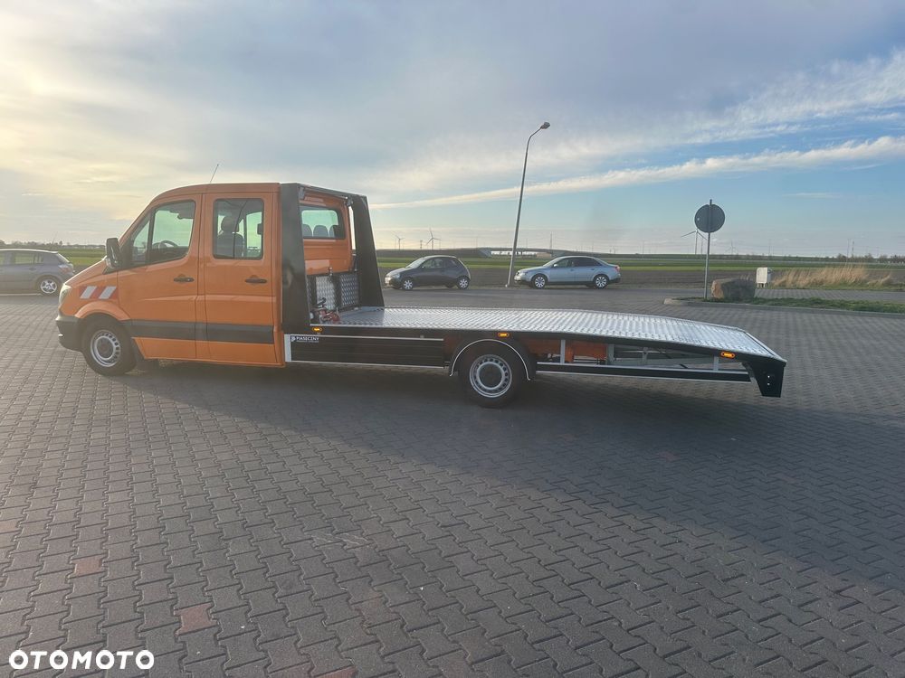 Mercedes-Benz Sprinter 906 - 11