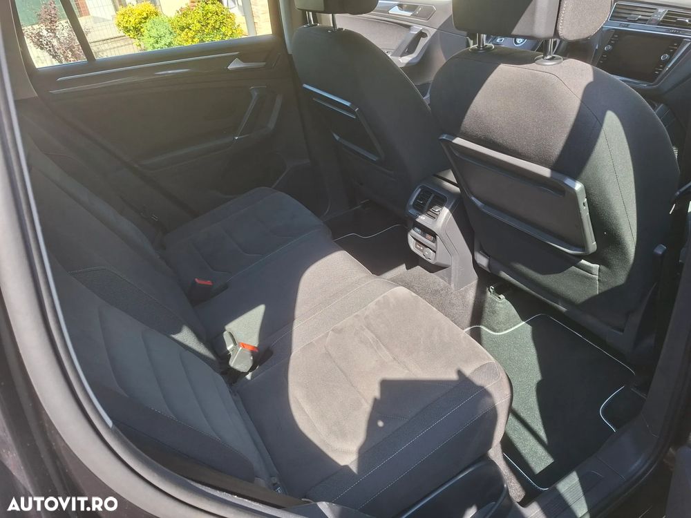 Volkswagen Tiguan 2.0 TDI SCR 4MOTION DSG R-Line - 7