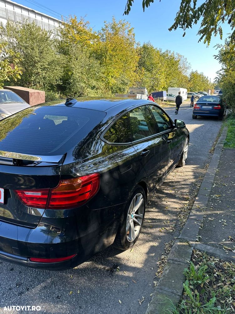 BMW Seria 3 320d xDrive Sport-Aut. Sport Line - 4