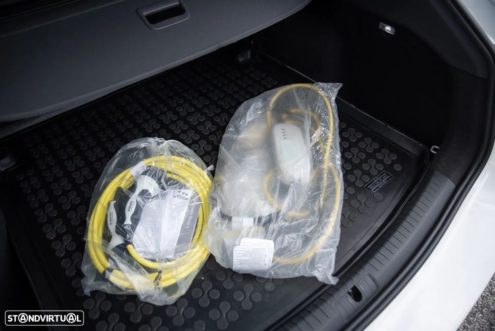 Cupra Leon ST 1.4 e-Hybrid MID DSG - 32