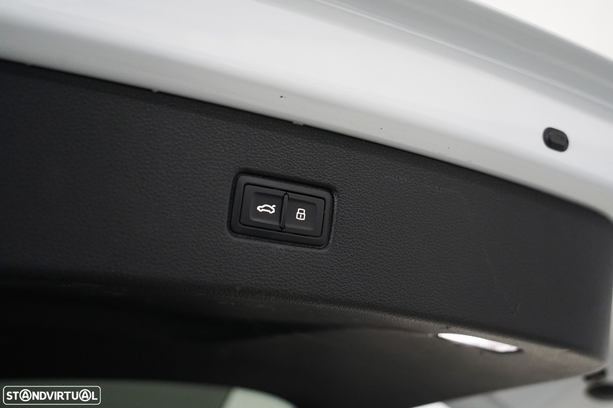 Audi Q7 3.0 TDI quattro tiptronic 7L - 27