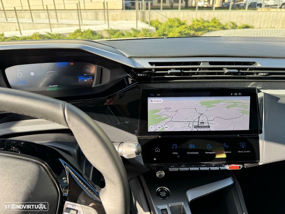 Peugeot e-308 Allure - 27