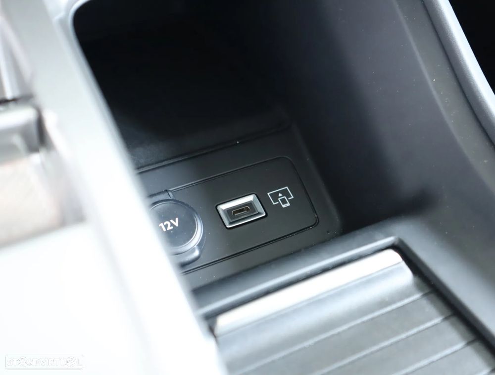 Peugeot e-308 156 Allure - 41